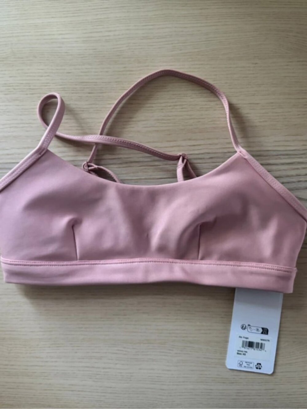 ALO Yoga Airlift Intrigue Bra & Airlift Energy Short Set Pink Size XS - Picture 3 of 9